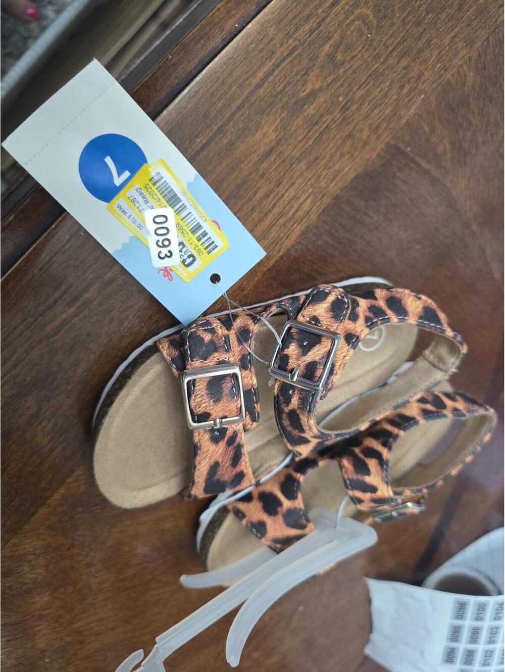 Size 7 brand new toddler, sandals from target item 93 bin 10